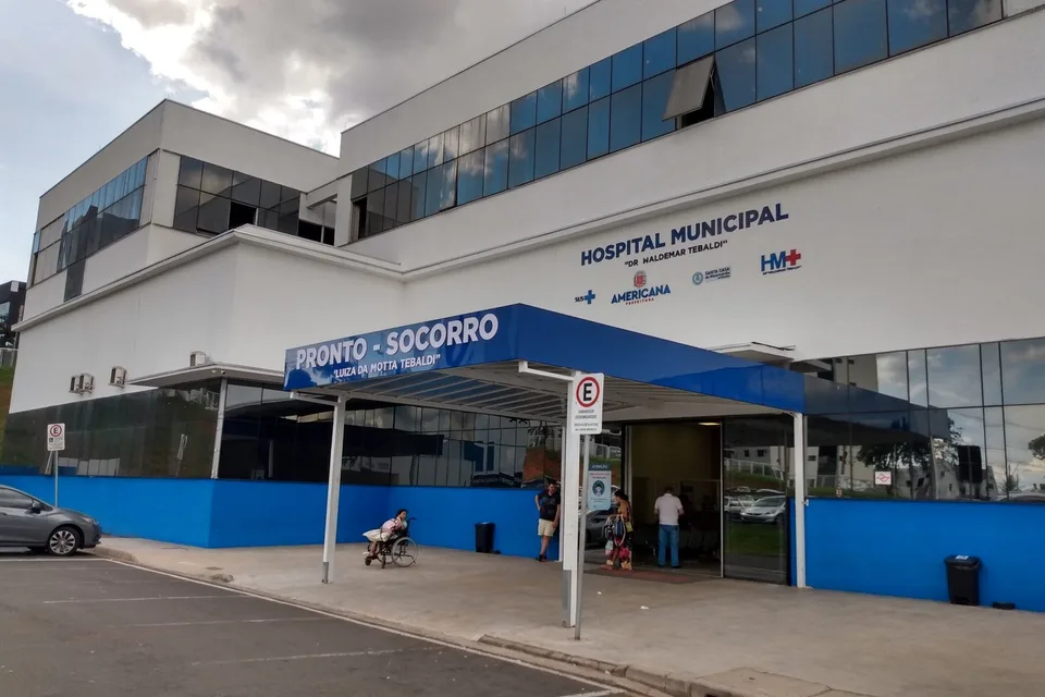 Referência visual de fachada ou unidade: Hospital de Americana